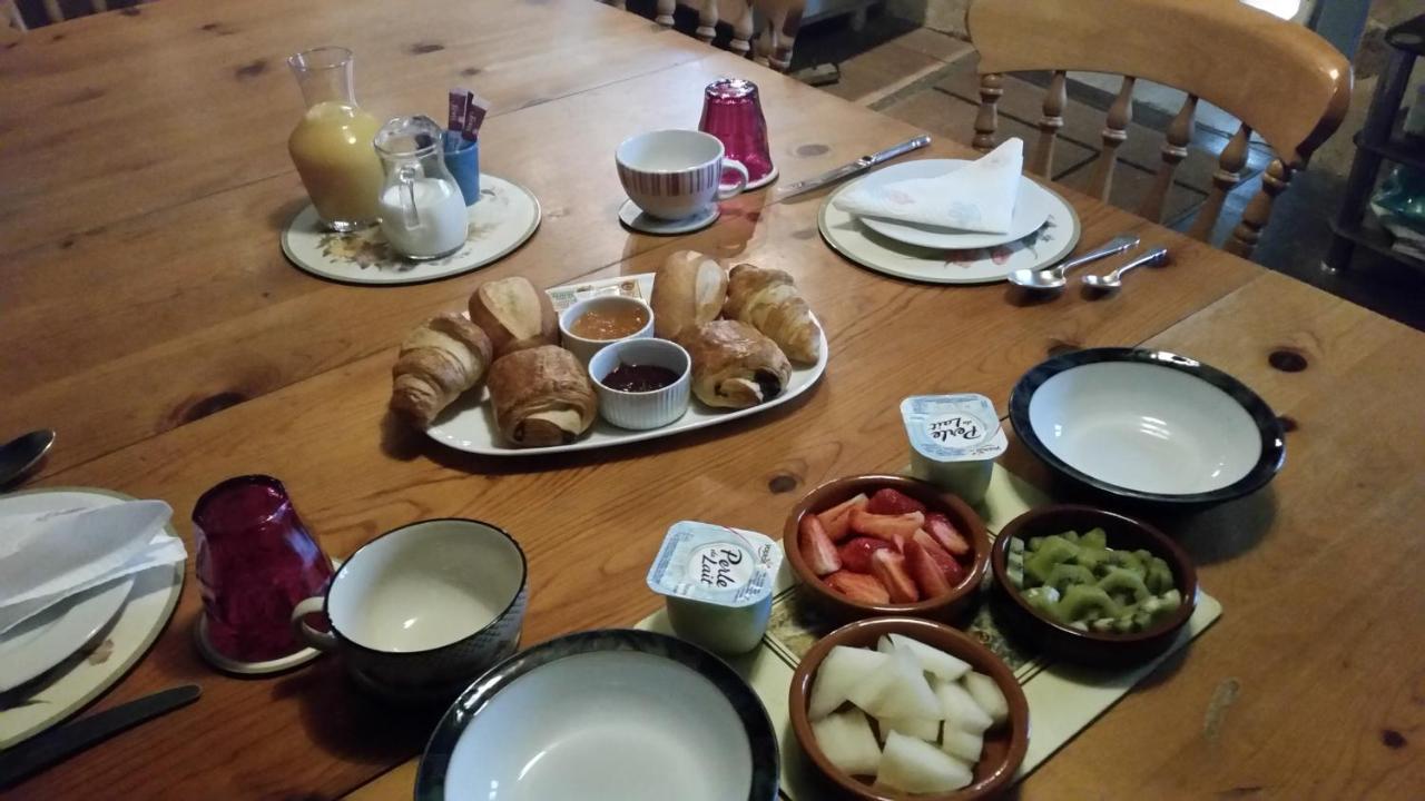 Vabre-Tizac Combecave B&B 외부 사진